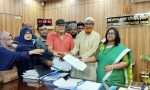 পূর্বনির্ধারিত নালিয়ার দোলায় কুড়িগ্রাম কৃষি বিশ্ববিদ্যালয়ের স্থায়ী অবকাঠামো নির্মাণের দাবিতে মানববন্ধন