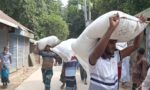 কুড়িগ্রামে গোডাউন ভেঙে শতাধিক বস্তা সার লুট হওয়ার অভিযোগ
